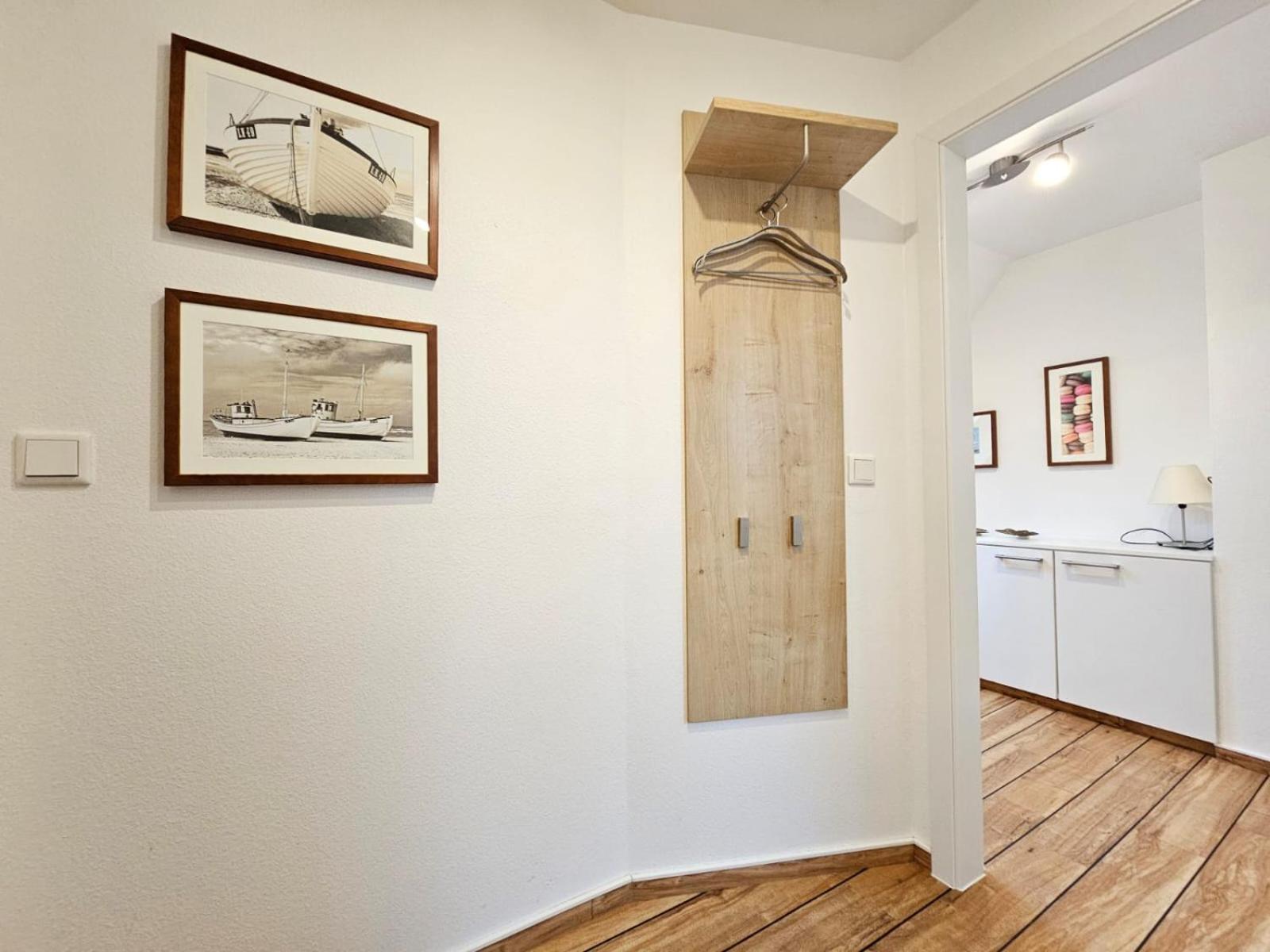 Mienhus Apartments Ferienwohnung Boppo Mienhus Norden Esterno foto